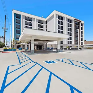 Hampton Angeles Airport 3*, Lennox USA